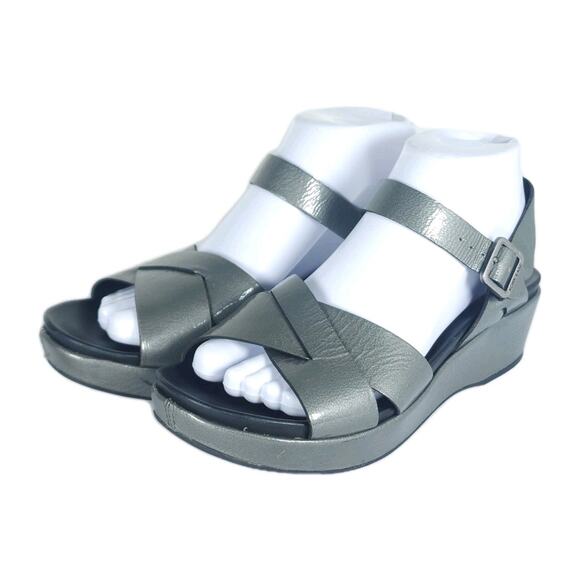 Kork-Ease Women's Myrna 2 US8M Metallic Gray Leather Low Wedge Strappy Sandals - Picture 1 of 16